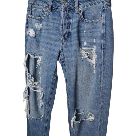 American Eagle Womens Light Wash Distressed Blow Out Knee Tomgirl Jeans‎ Size 4 - Picture 6 of 11